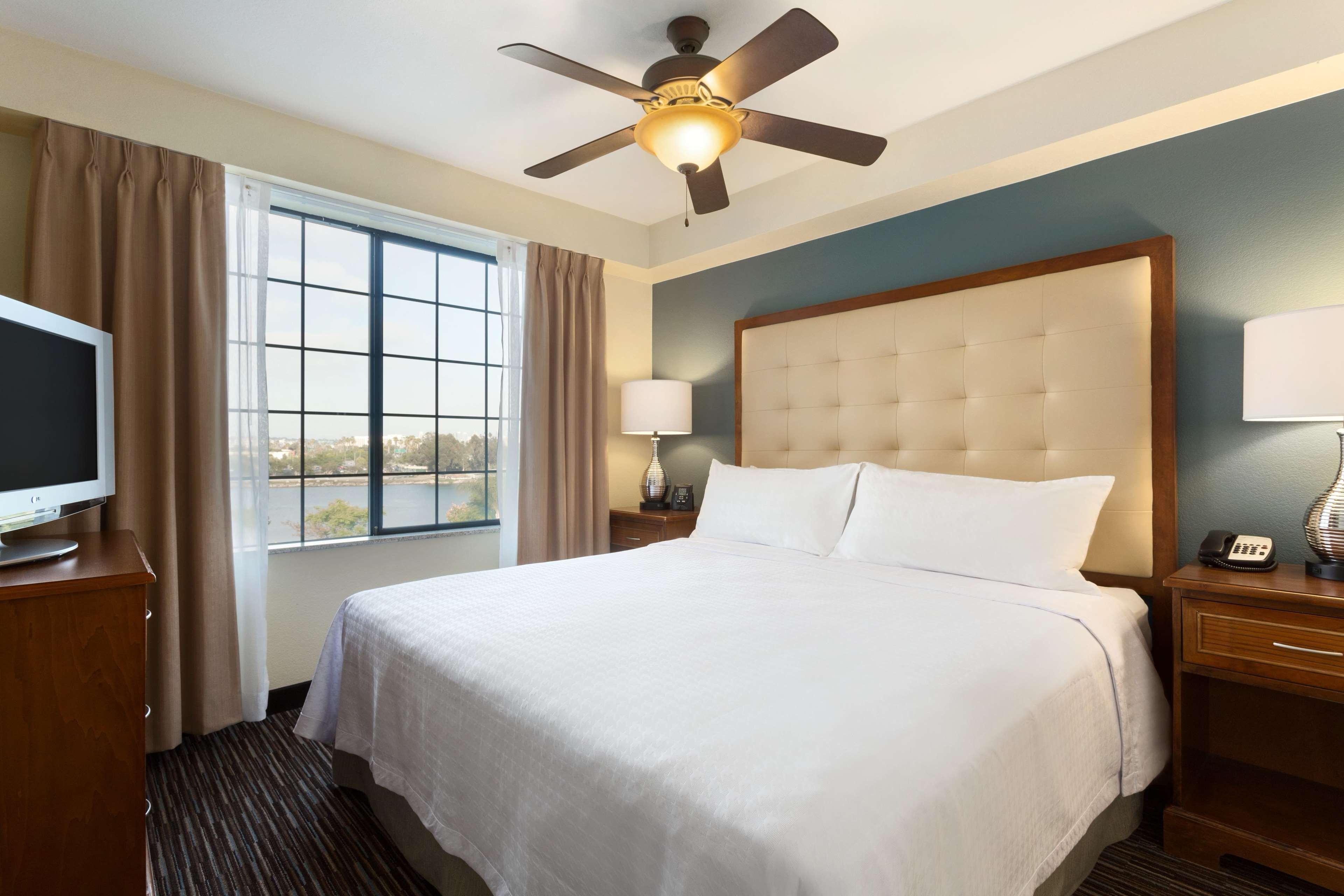 Homewood Suites By Hilton San Diego Airport-Liberty Station Bagian luar foto