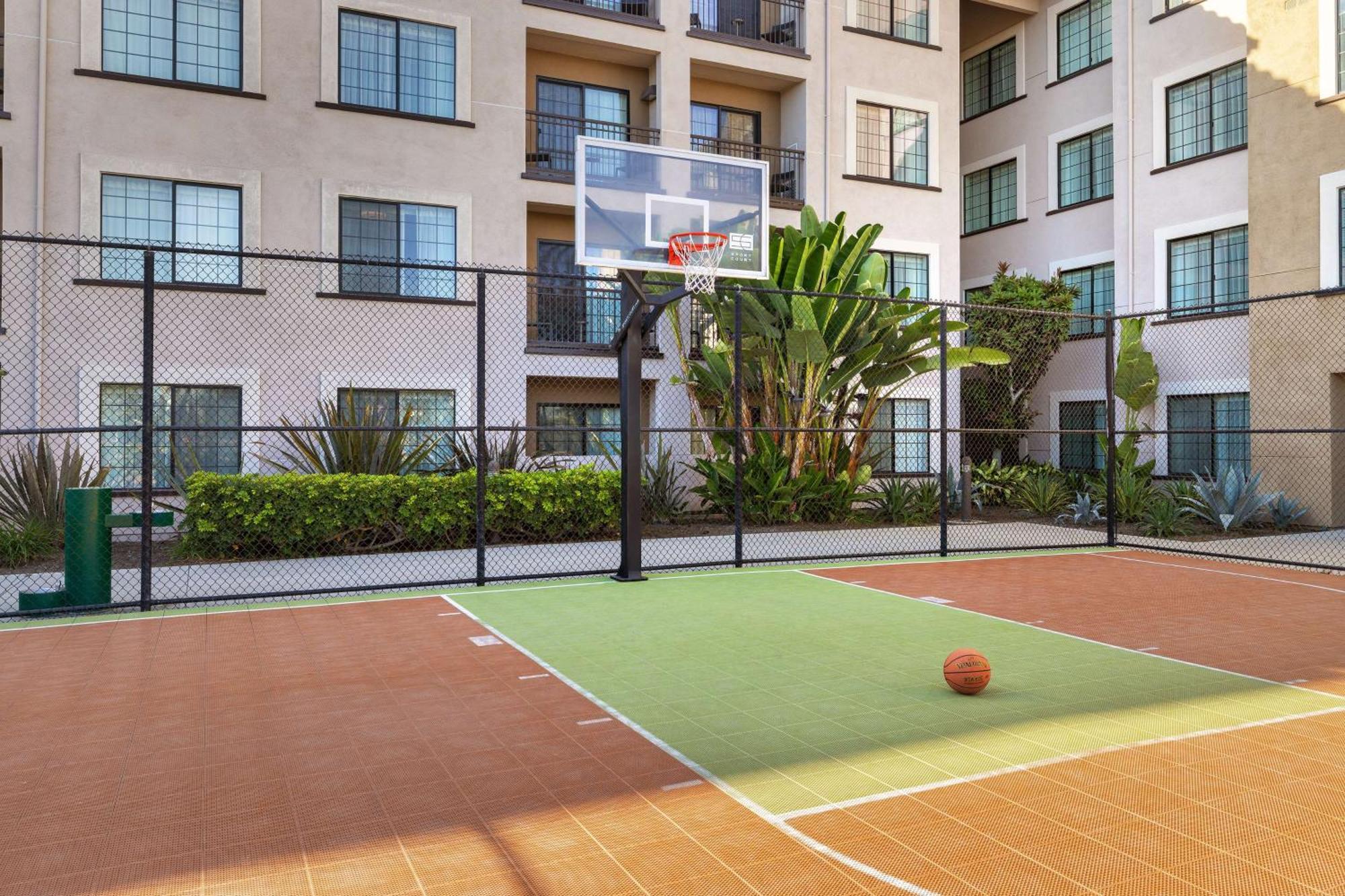 Homewood Suites By Hilton San Diego Airport-Liberty Station Bagian luar foto