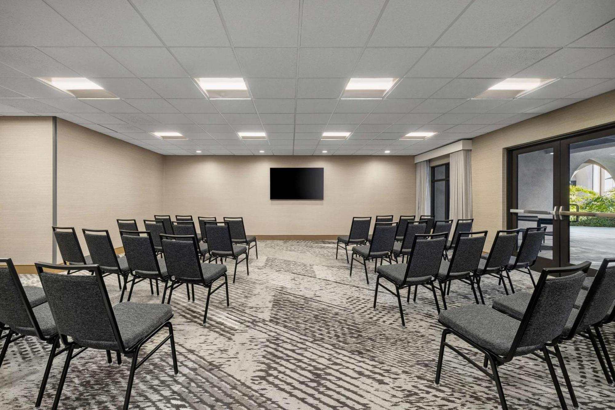 Homewood Suites By Hilton San Diego Airport-Liberty Station Bagian luar foto